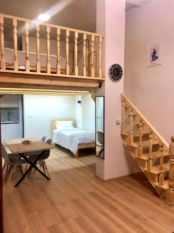 Guest House Dashi Gjirokaster Ngoại thất bức ảnh