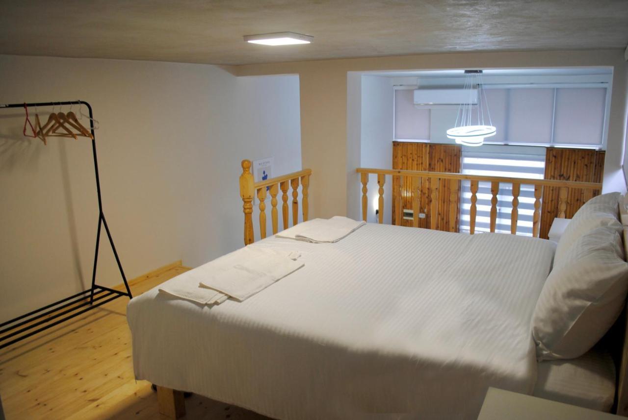 Guest House Dashi Gjirokaster Ngoại thất bức ảnh